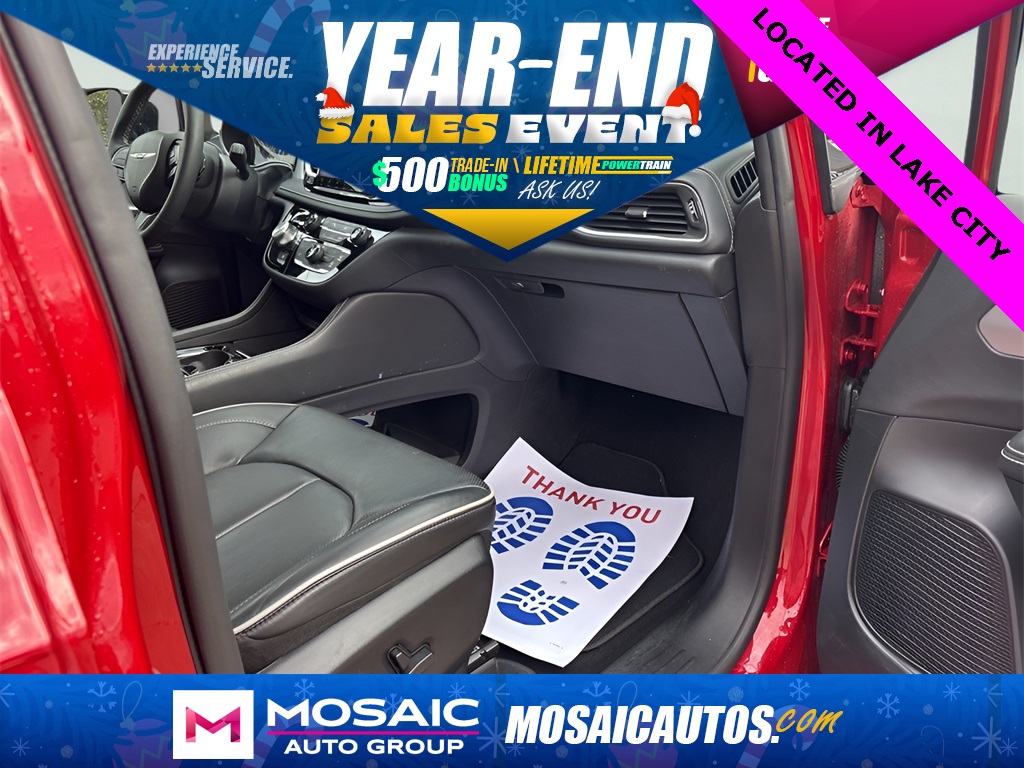 2025 Chrysler Pacifica