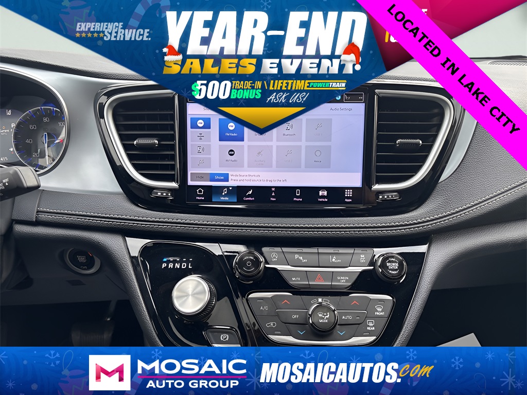 2025 Chrysler Pacifica