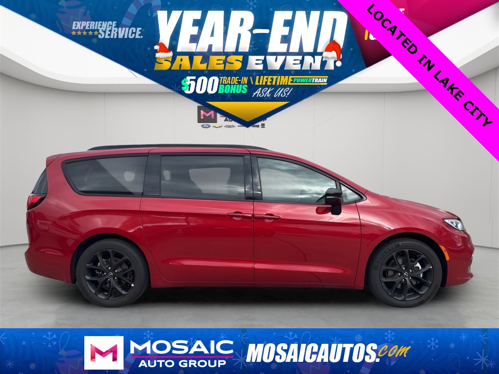 2025 Chrysler Pacifica