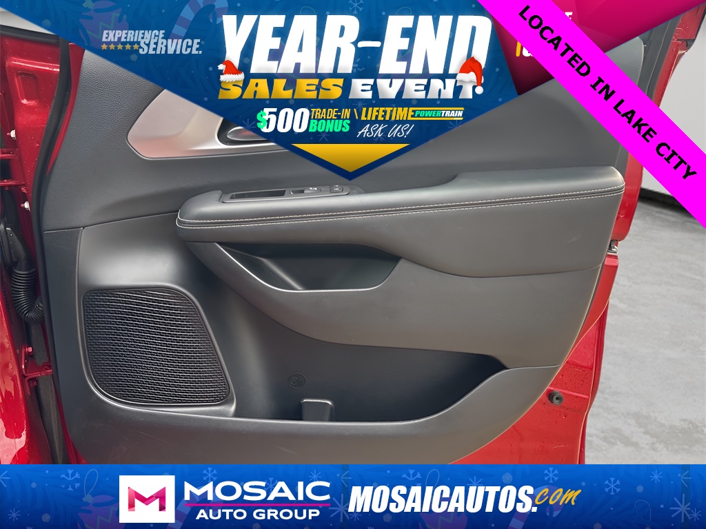 2025 Chrysler Pacifica