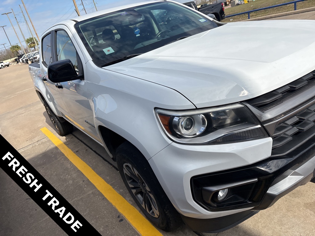 2022 Chevrolet Colorado Z71 White at Community Toyota