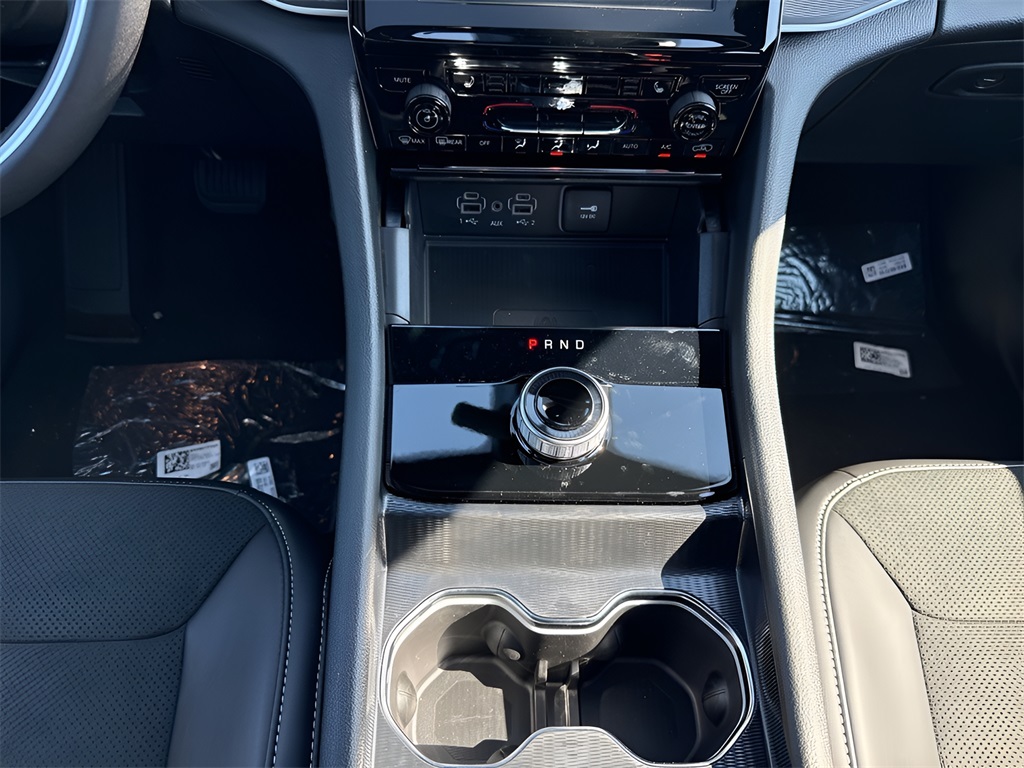 2025 Jeep Grand Cherokee L