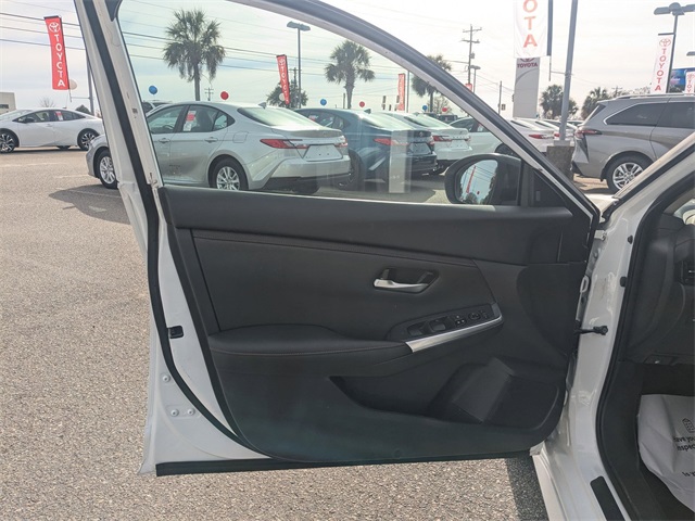 2024 Nissan Sentra SR White at Davis Toyota of Orangeburg