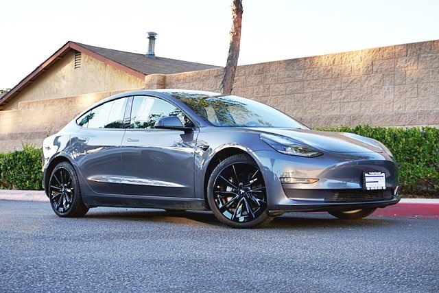 2022 Tesla Model 3 Long Range's photo
