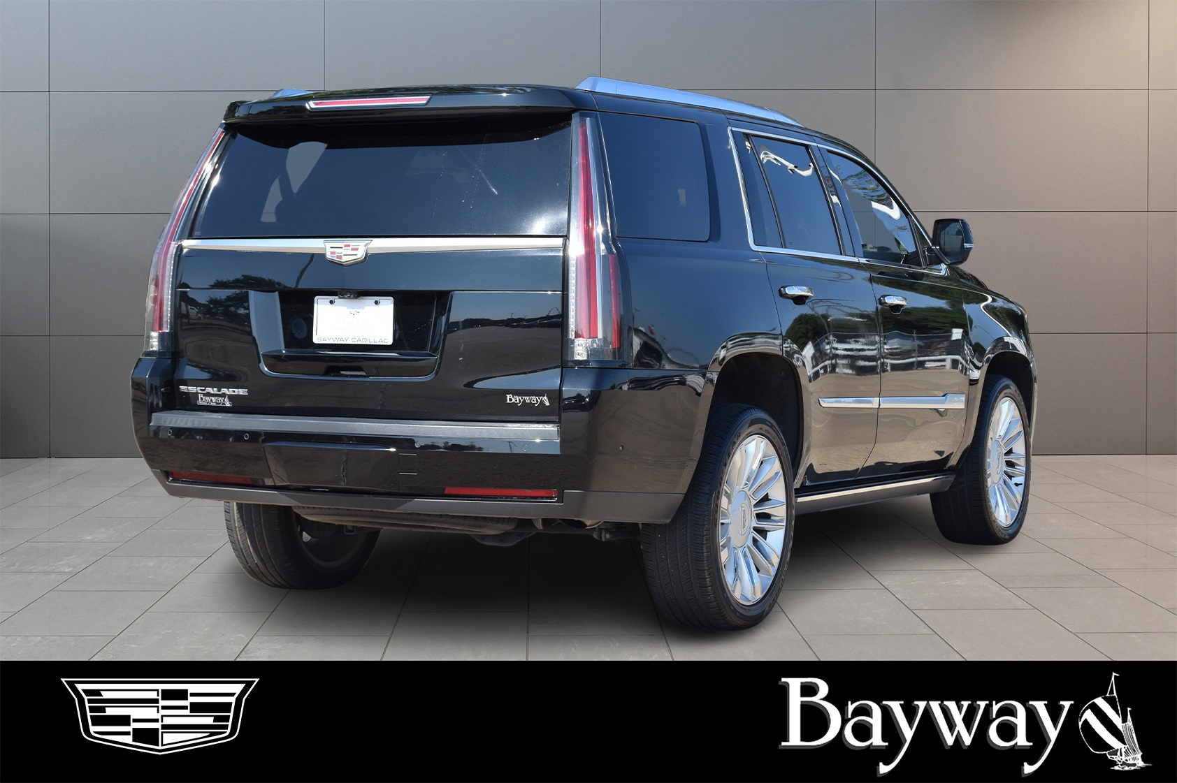 2019 Cadillac Escalade Platinum Edition - 4