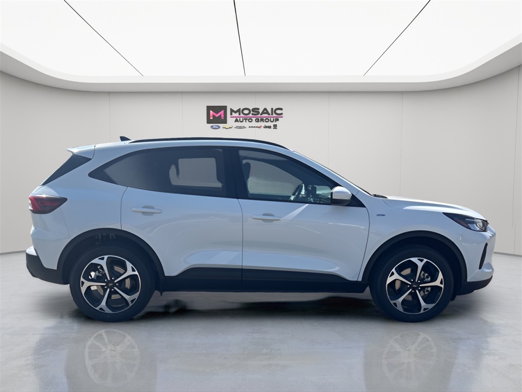 2025 Ford Escape Hybrid