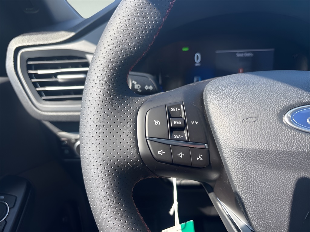 2025 Ford Escape Hybrid