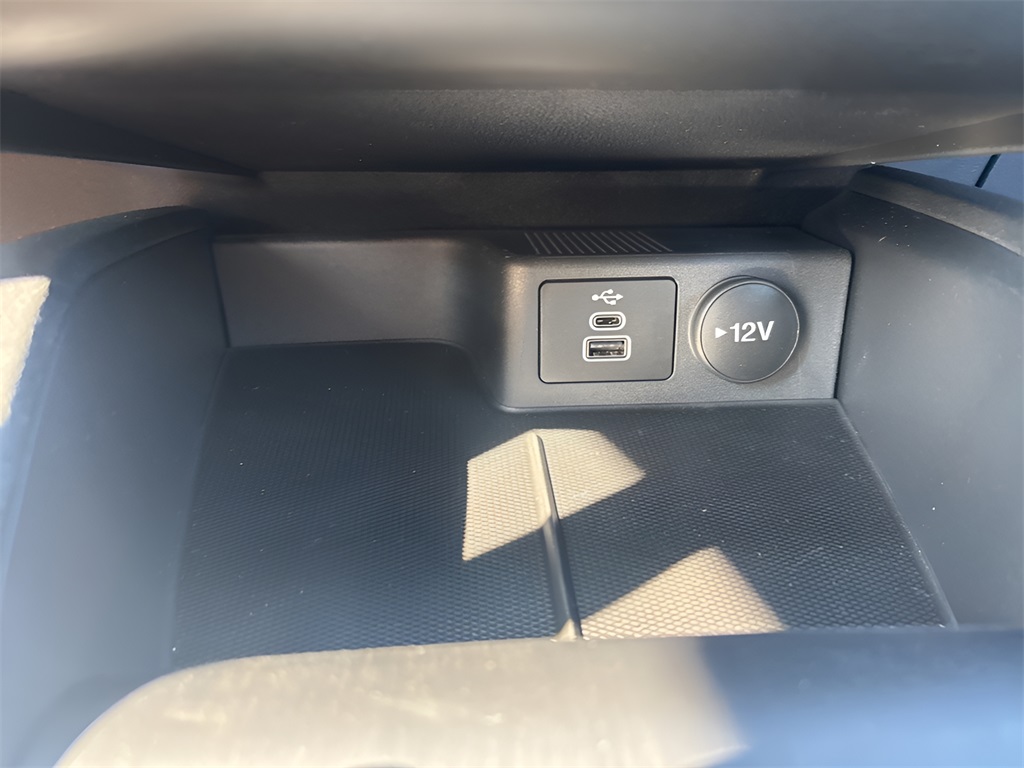 2025 Ford Escape Hybrid