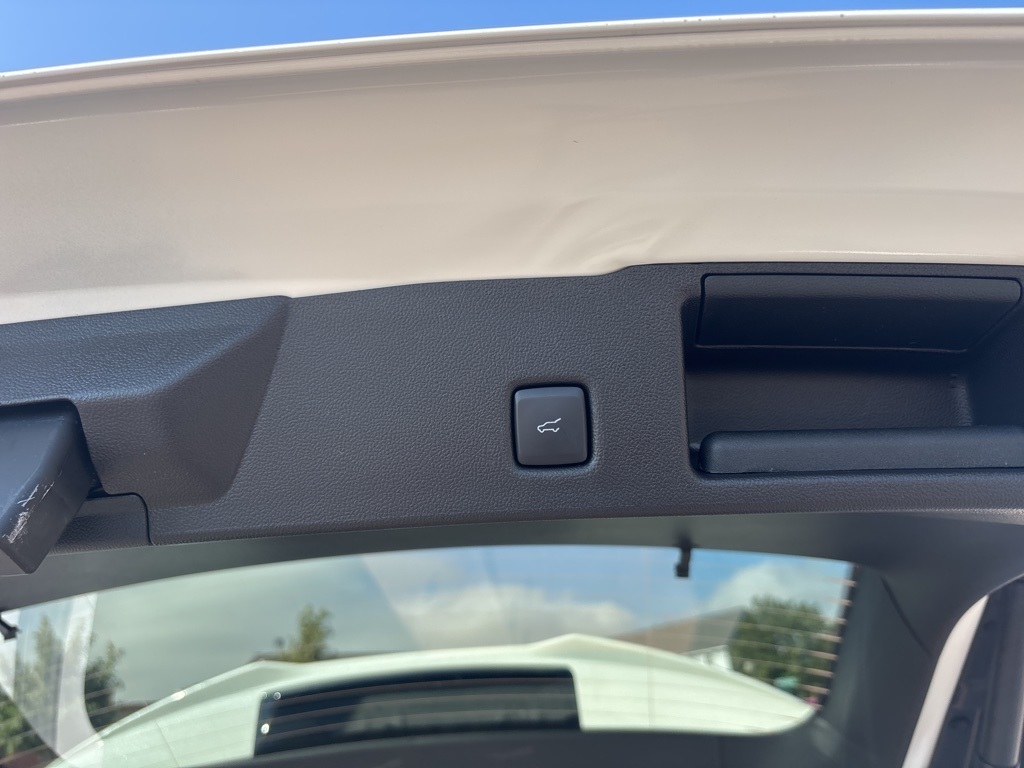2025 Ford Escape Hybrid