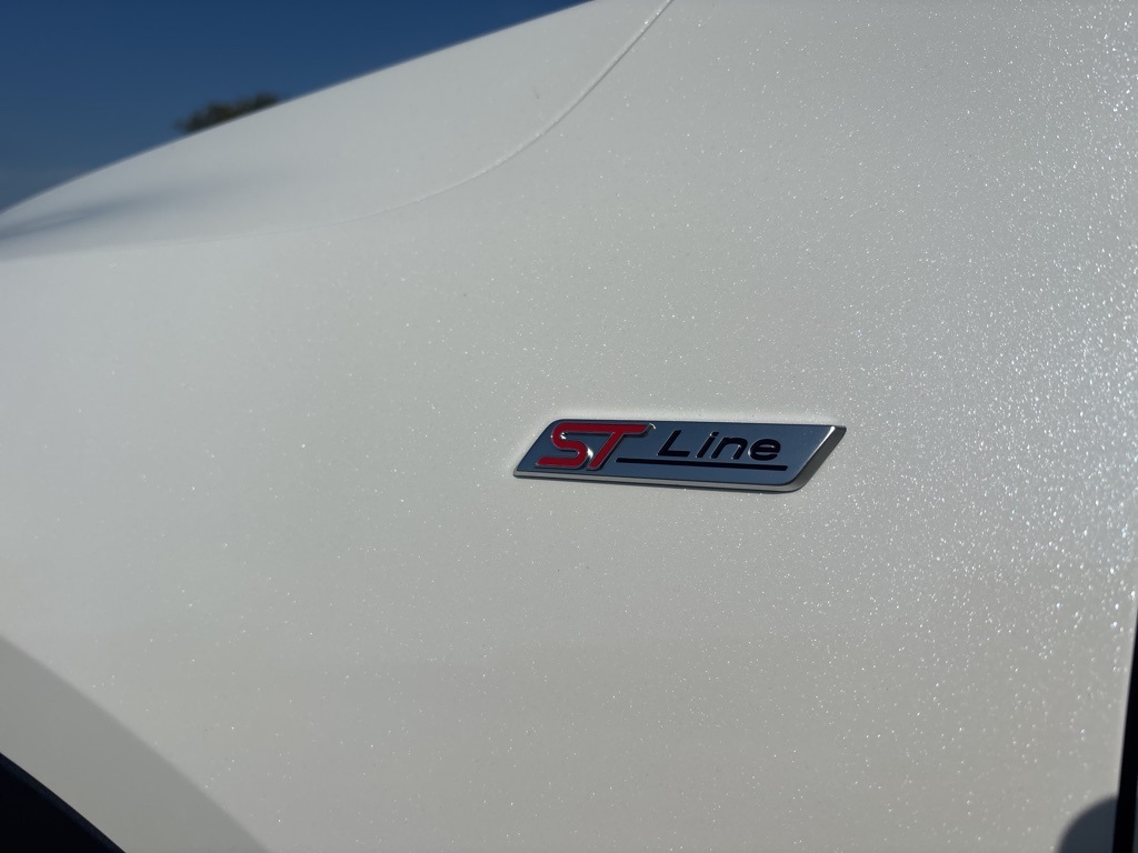 2025 Ford Escape Hybrid