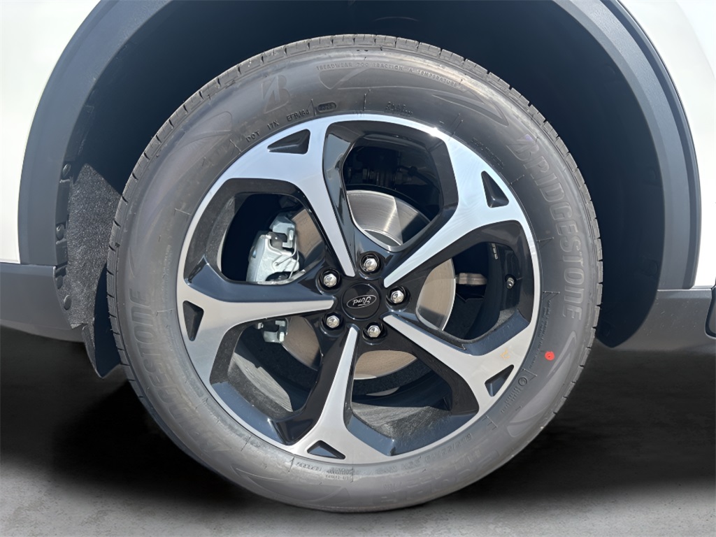 2025 Ford Escape Hybrid