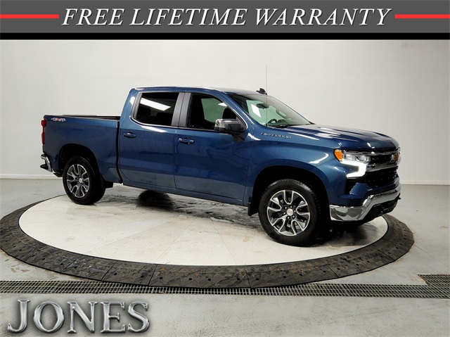 2024 Chevrolet Silverado 1500 LT Crew Cab 4WD
