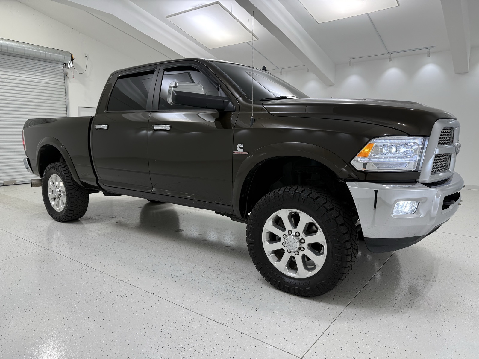 2014 RAM 2500 Laramie Crew Cab 4WD