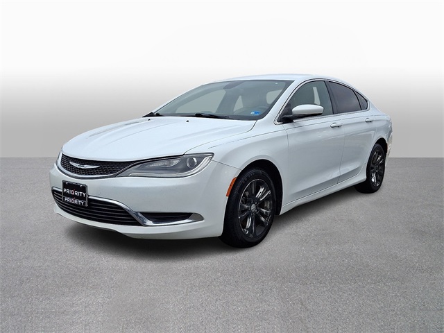 2015 Chrysler 200 Limited Sedan FWD