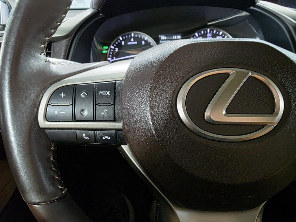 Thumbnail: 2018 Lexus RX - 16