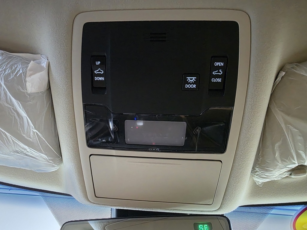 Thumbnail: 2018 Lexus RX - 19