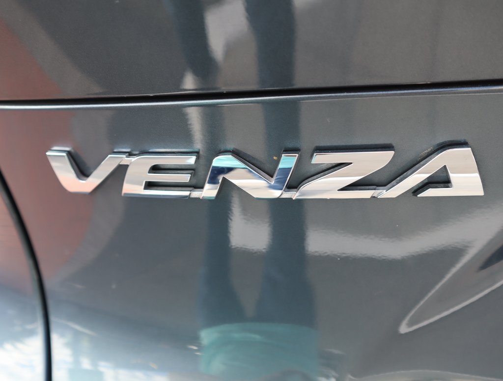 Thumbnail: 2022 Toyota Venza - 15