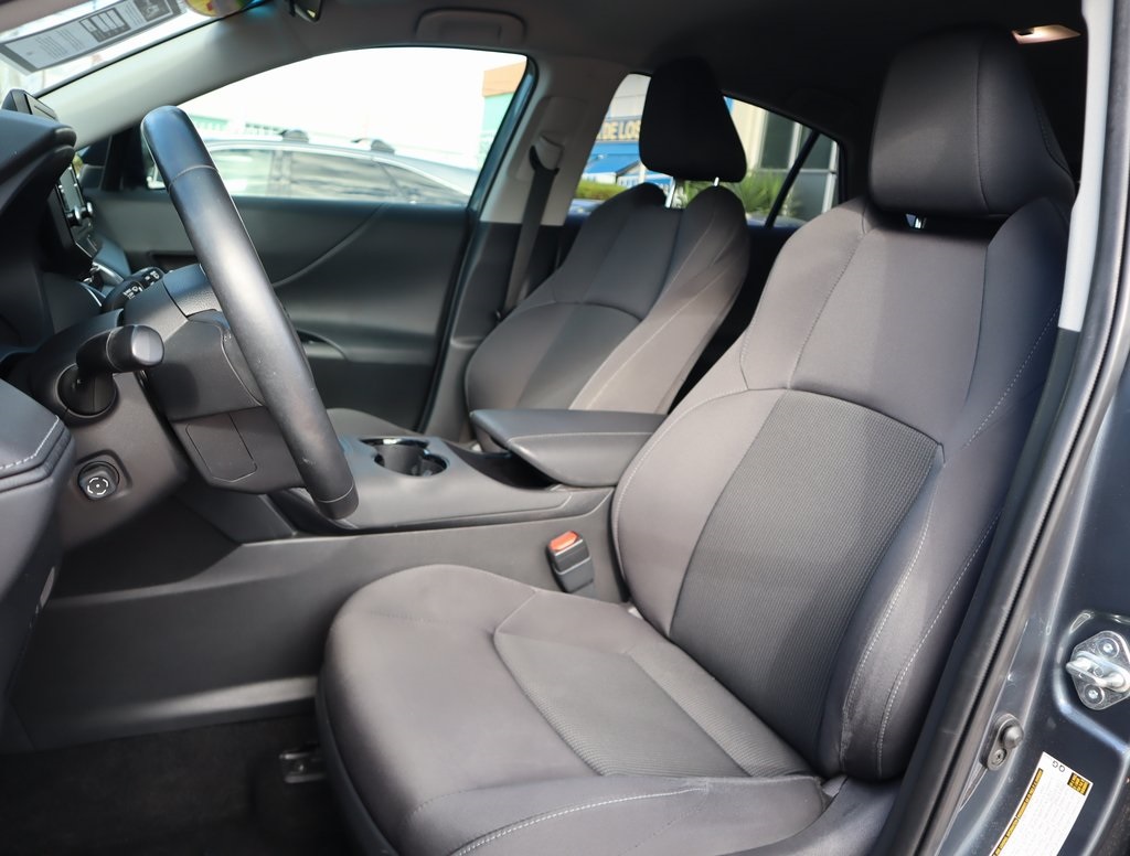 Thumbnail: 2022 Toyota Venza - 24