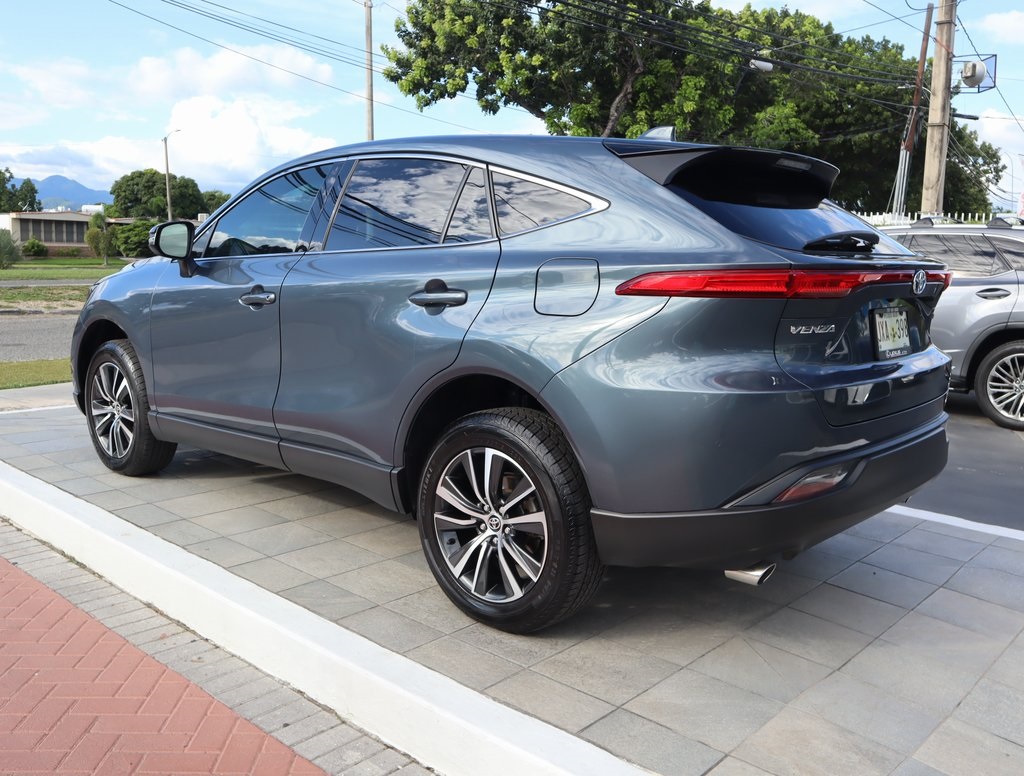 Thumbnail: 2022 Toyota Venza - 7