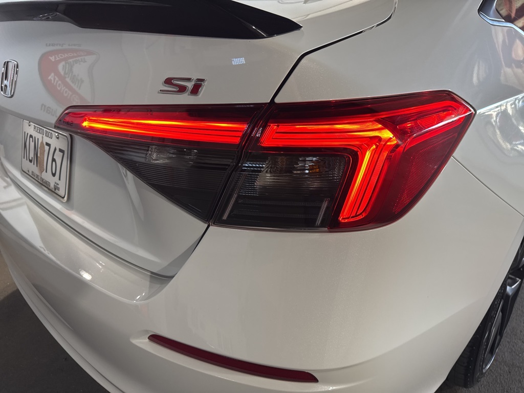 Thumbnail: 2023 Honda Civic - 19