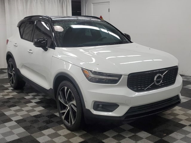 2019 Volvo XC40 R-Design