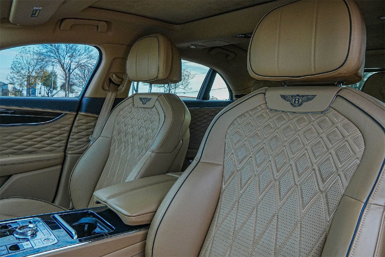 Used Car 2021 Bentley Flying Spur  V8 For Sale Under $150,000 In Austin, Texas
