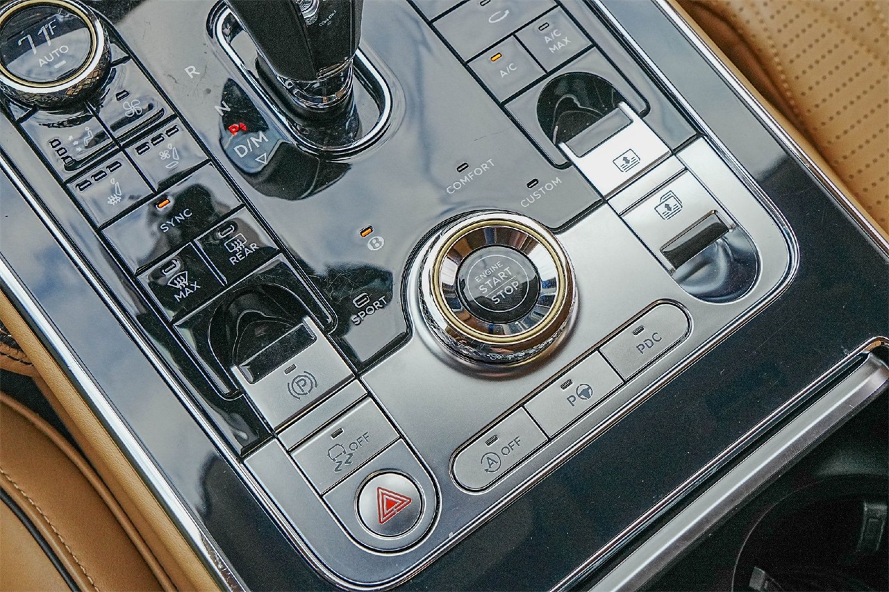 Used Car 2021 Bentley Flying Spur  V8 For Sale Under $150,000 In Austin, Texas