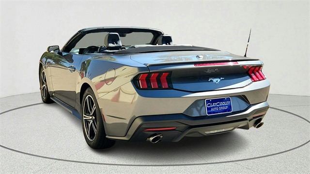 2024 Ford Mustang