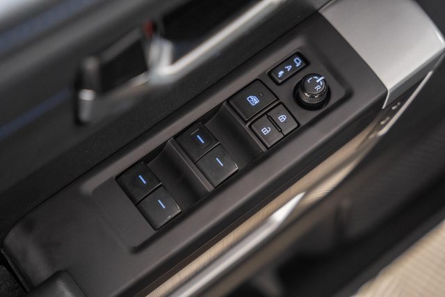 ToyotaTundra Hybrid46