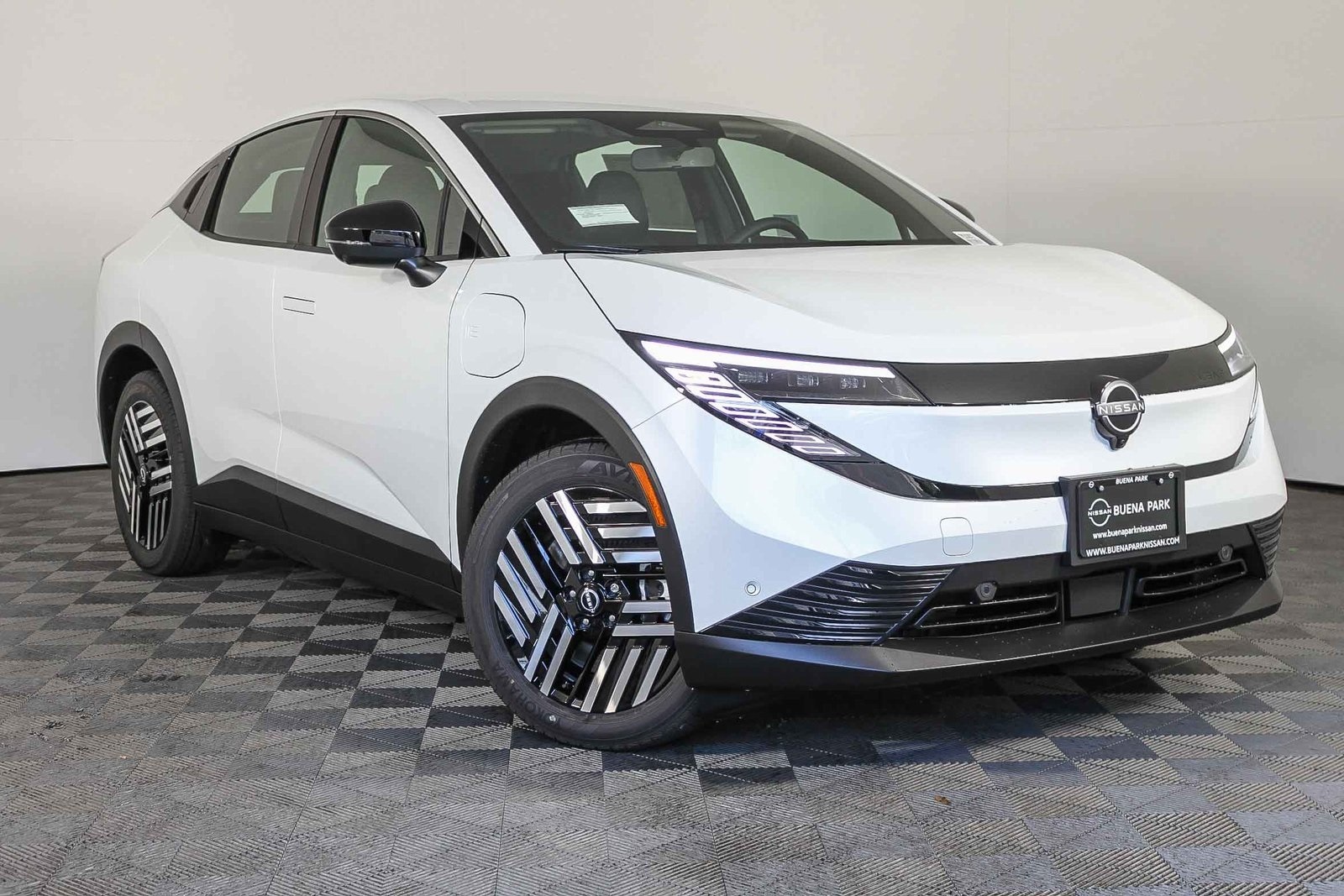 2026 Nissan LEAF SV+ FWD