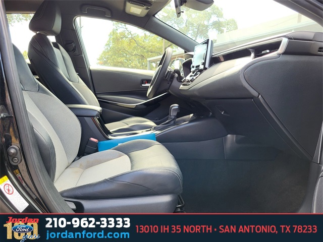 Used Car 2019 Toyota Corolla Hatchback  Xse For Sale Under $15,000 In San Antonio, Texas
