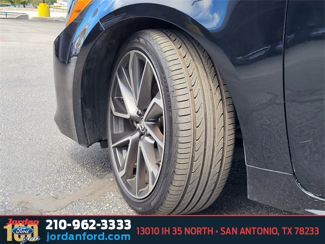 Used Car 2019 Toyota Corolla Hatchback  Xse For Sale Under $15,000 In San Antonio, Texas