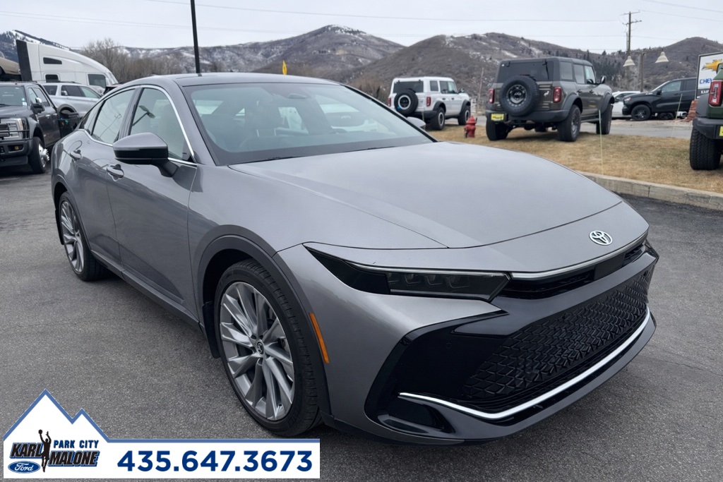 2025 Toyota Crown Limited AWD