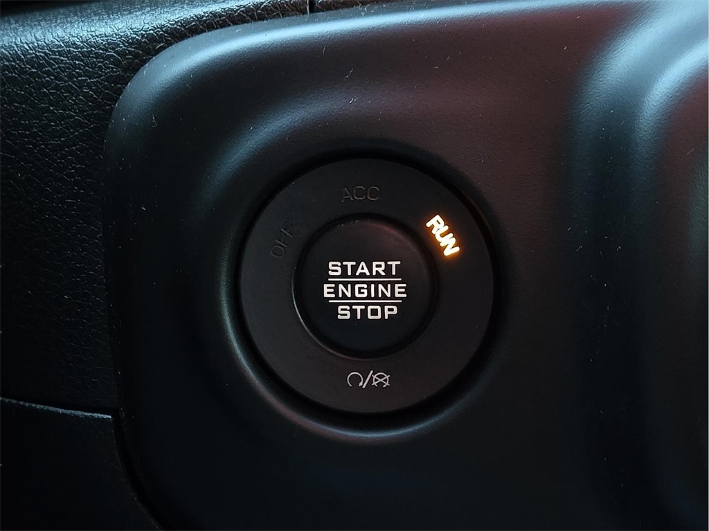 Used 2019 Jeep Wrangler For Sale in Farmington, AR