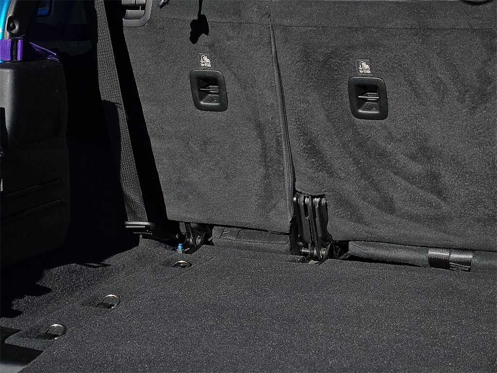 Used 2019 Jeep Wrangler For Sale in Farmington, AR