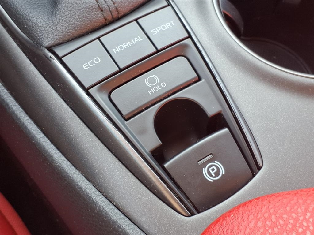 2021 Toyota Camry XSE White at Westside Lexus