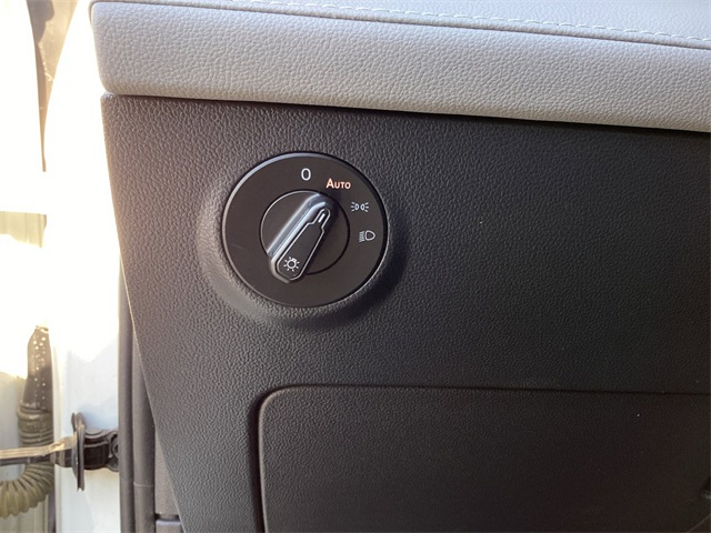 Used Car 2024 Volkswagen Taos  1.5t Se For Sale In San Antonio, Texas