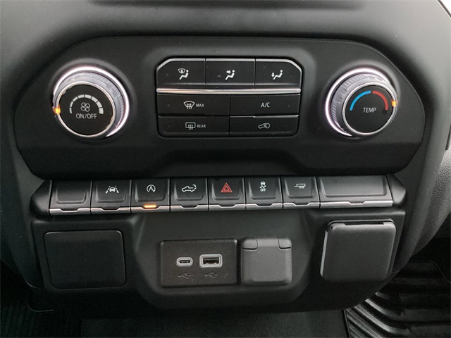 Used Car 2024 Chevrolet Silverado 1500  Custom For Sale Under $35,000 In San Antonio, Texas