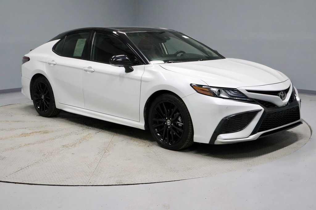 2023 Toyota Camry XSE V6 FWD