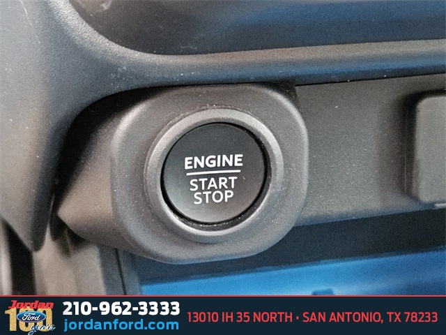 Used Car 2025 Ford Maverick  Xlt For Sale Under $35,000 In San Antonio, Texas