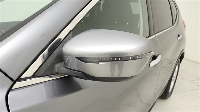 2018 Nissan Rogue SV Gray at Bravo Nissan