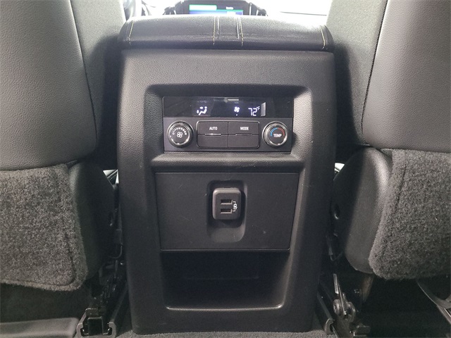 2023 – Chevrolet – Traverse