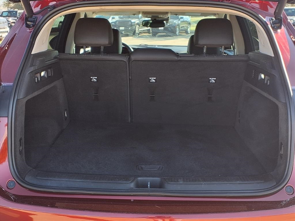 2022 Buick Envision Avenir Red at Toyota of Victoria