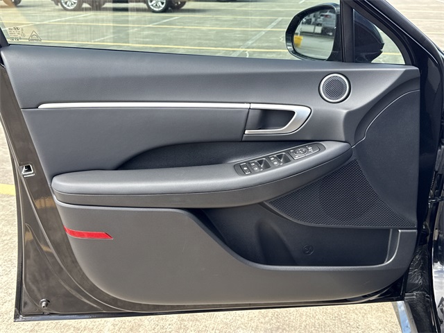 2025 Hyundai Sonata SEL Black at DeMontrond Gulf Freeway