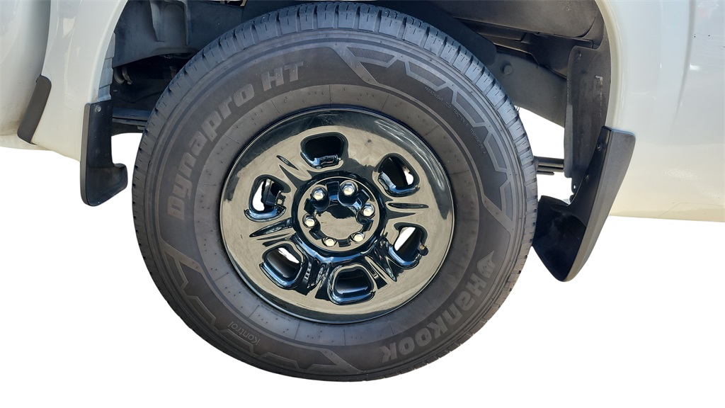 2024 Nissan Frontier