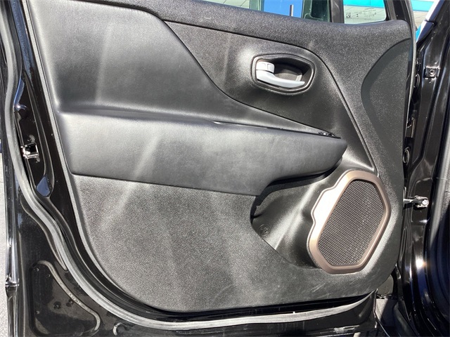 Used Car 2023 Jeep Renegade  Latitude For Sale Under $20,000 In San Antonio, Texas