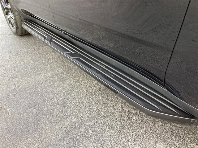 Used Car 2025 Chevrolet Suburban  Rst For Sale Under $70,000 In San Antonio, Texas