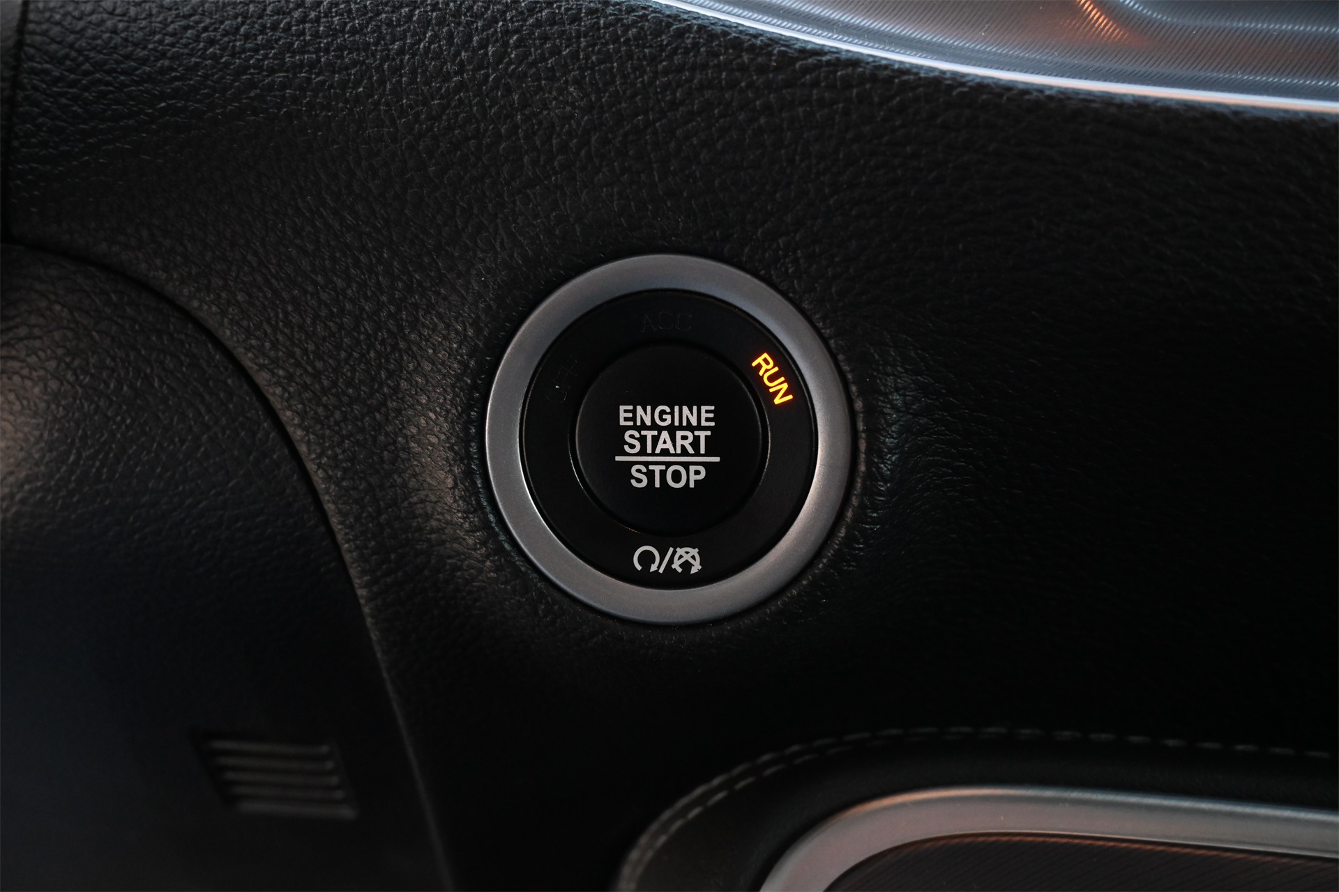 2019 Dodge Challenger R/T Scat Pack Green at Community Toyota