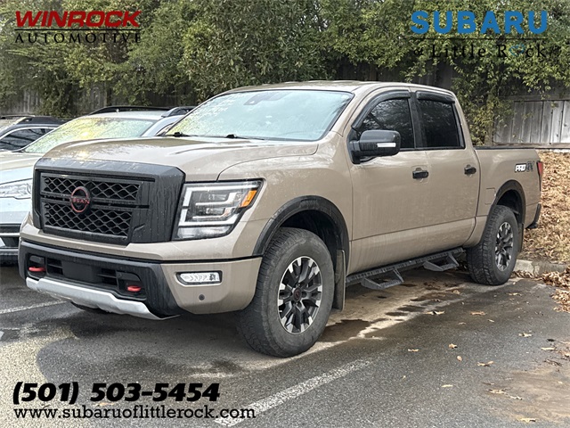 2023 Nissan Titan PRO-4X Crew Cab 4WD