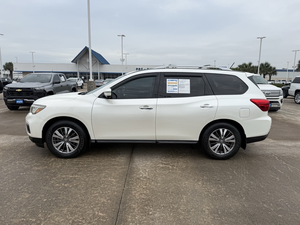 2017 Nissan Pathfinder SL White at Baytown Hyundai